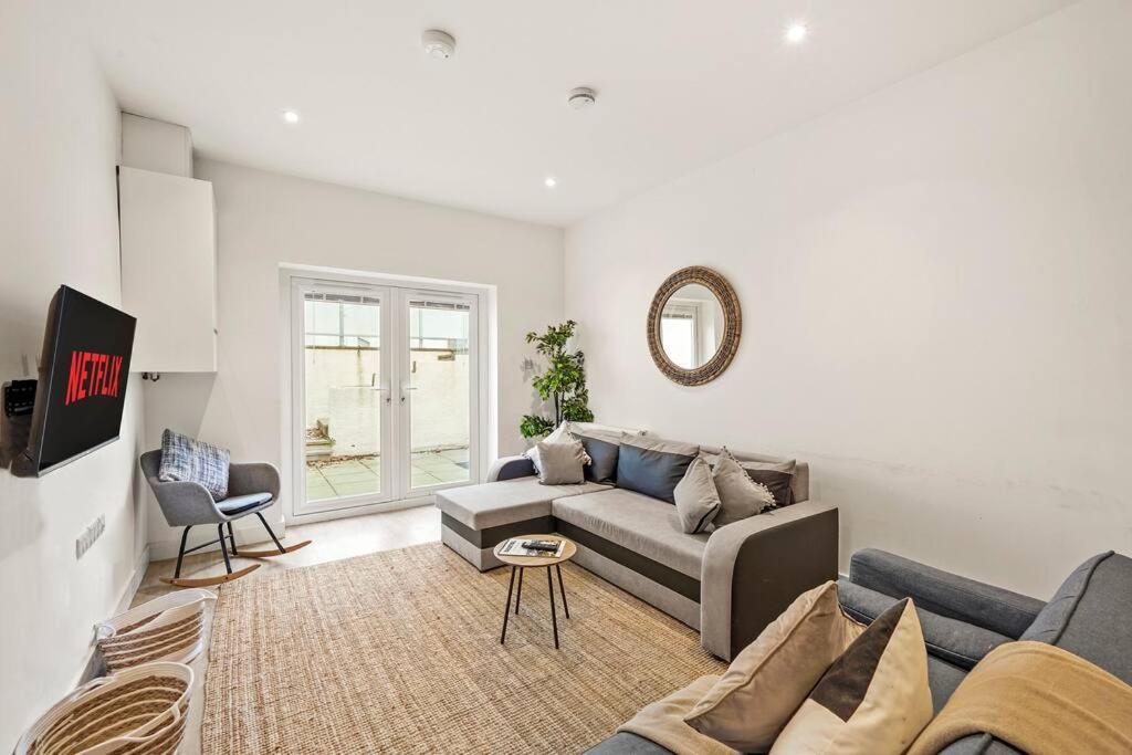 Exquisite Scandi Gem Of Bristol - Sleeps 6 Apartment Exterior photo